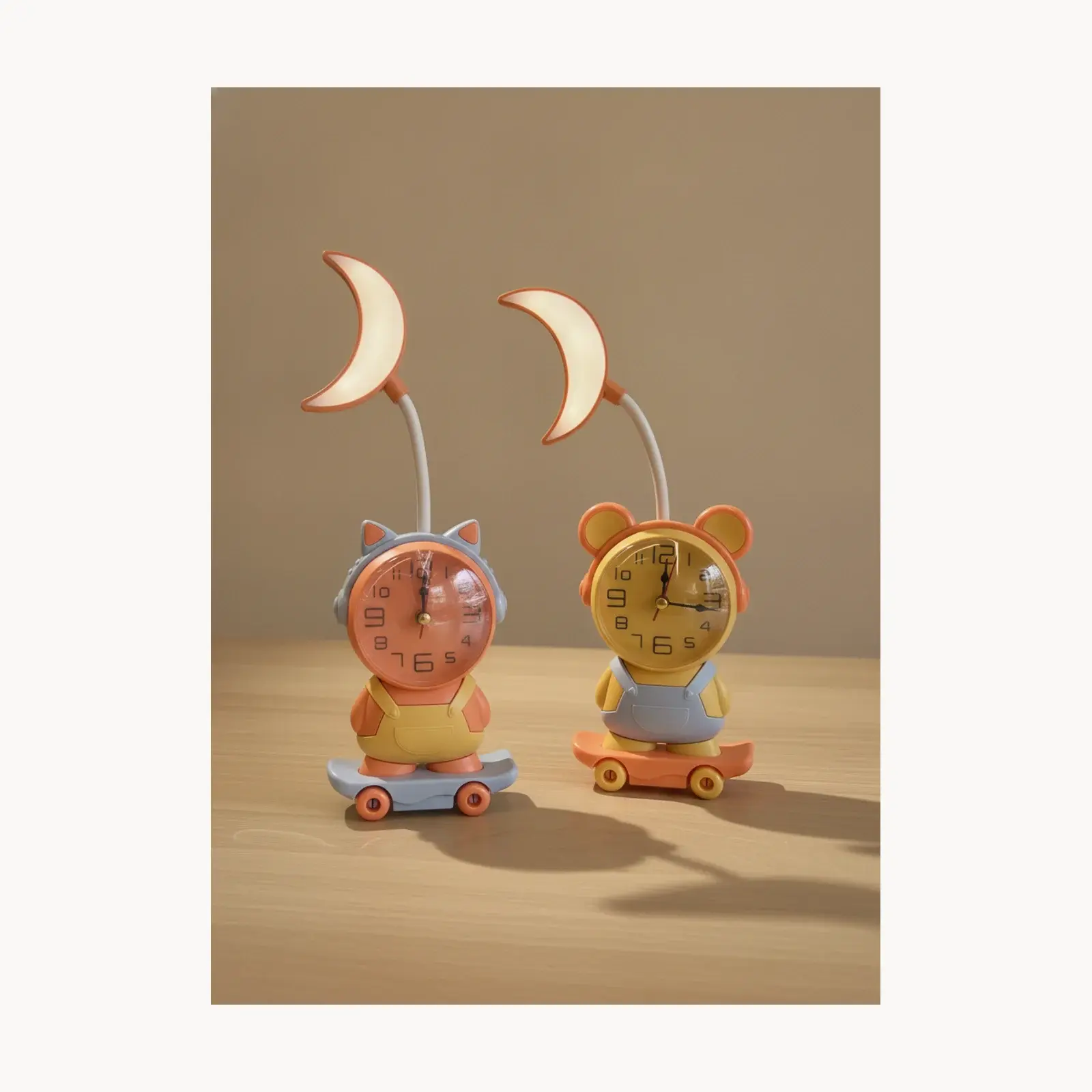 🌙 MoonBuddy Clock Lamp